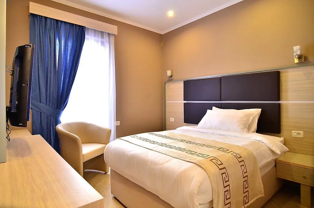 Capital Tirana Hotel Bruci