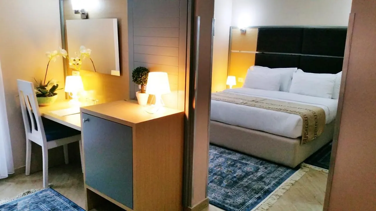 Capital Tirana Hotel Bruci 3*,  Albanien