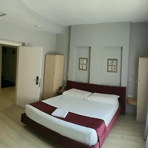 3* Hotel Theranda Boutique